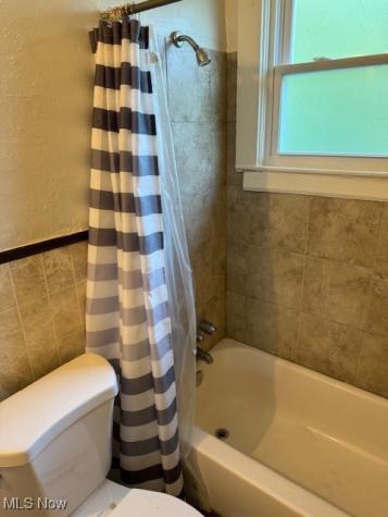 9107 Laisy Avenue Cleveland OH 44104