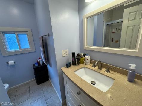 2484 W 6th Street Cleveland OH 44113