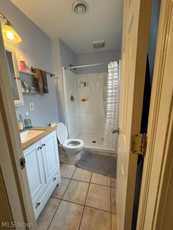 2484 W 6th Street Cleveland OH 44113