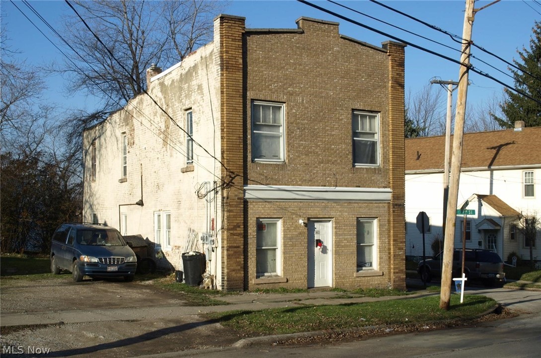 903 Columbus Avenue Ashtabula OH 44004
