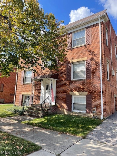 6118 Ridge Road Parma OH 44129
