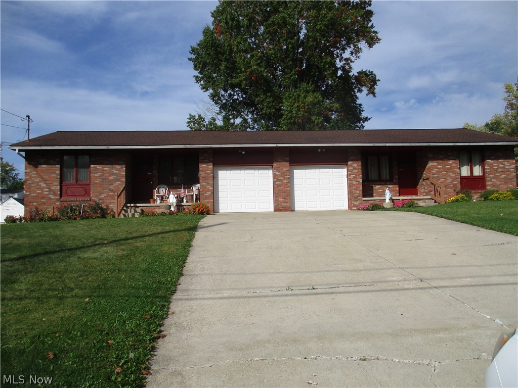 650-652 E Liberty Street Girard OH 44420
