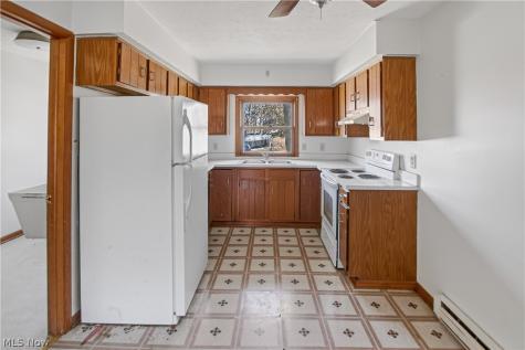 380 N Ridge Road W Lorain OH 44053