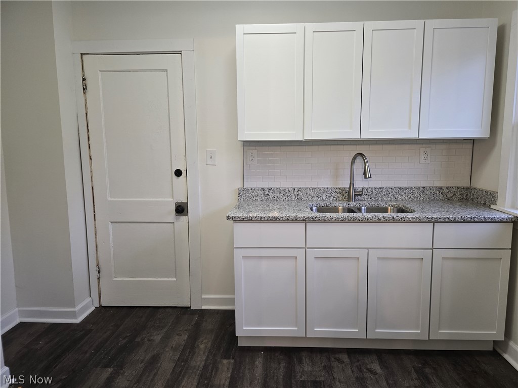 1095 E 113th Street Cleveland OH 44108