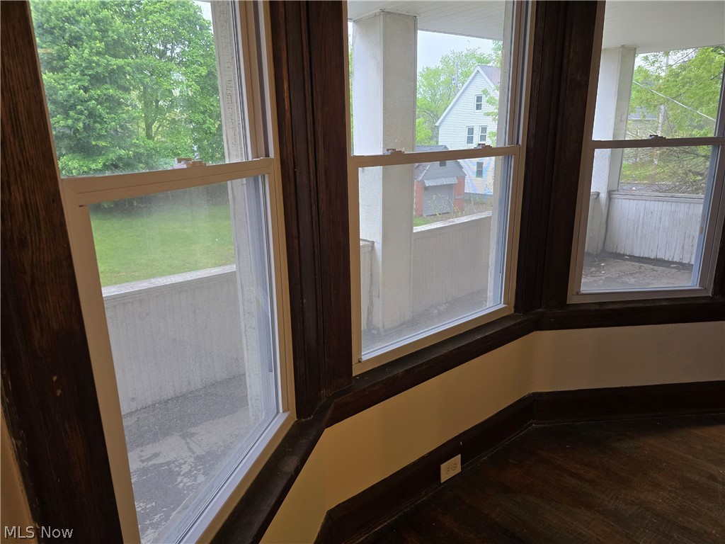 1095 E 113th Street Cleveland OH 44108
