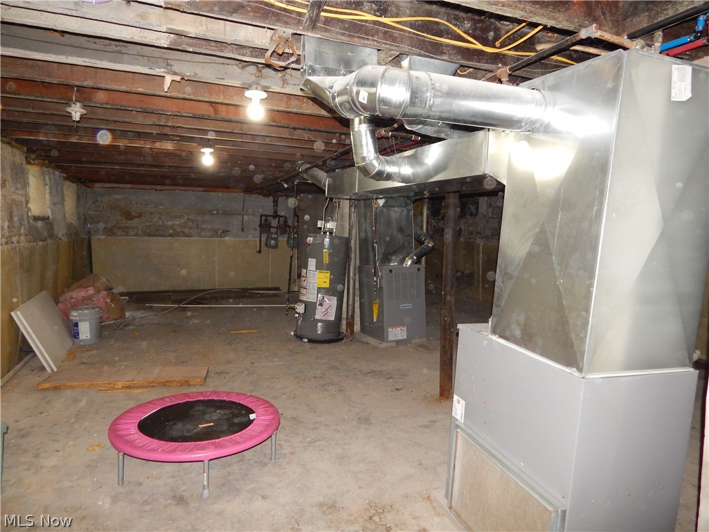 1095 E 113th Street Cleveland OH 44108
