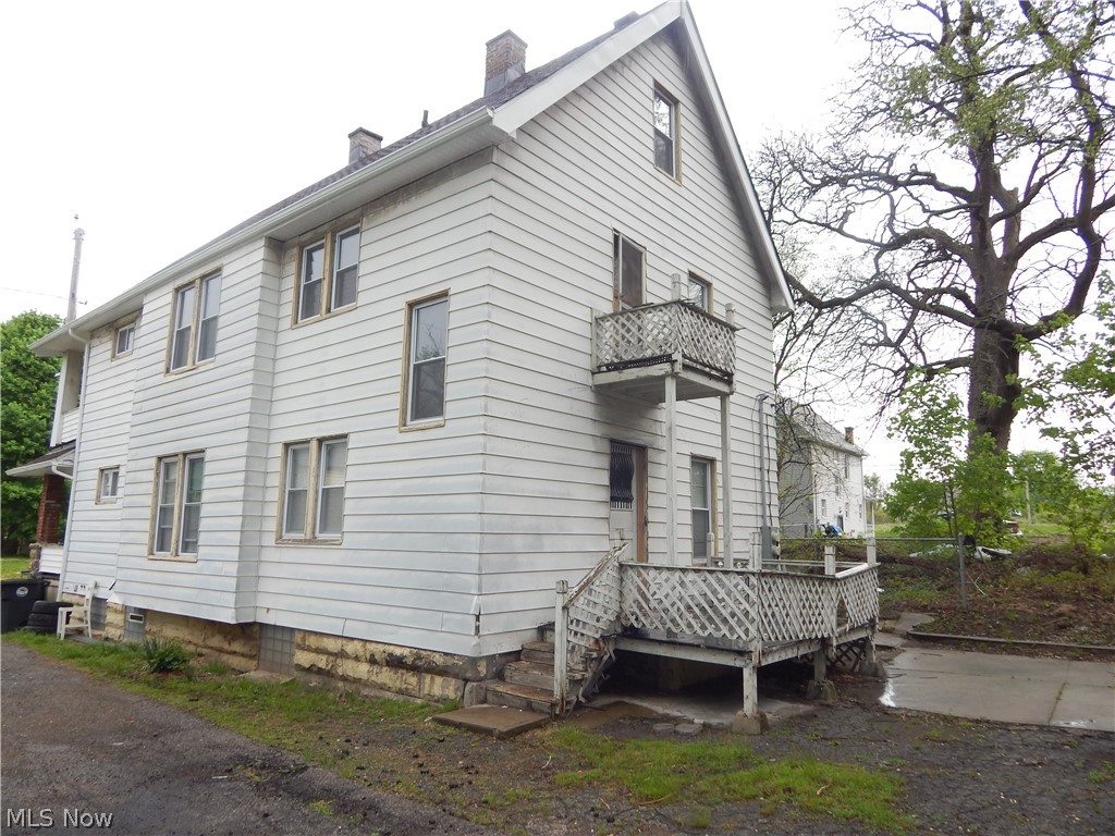 1095 E 113th Street Cleveland OH 44108