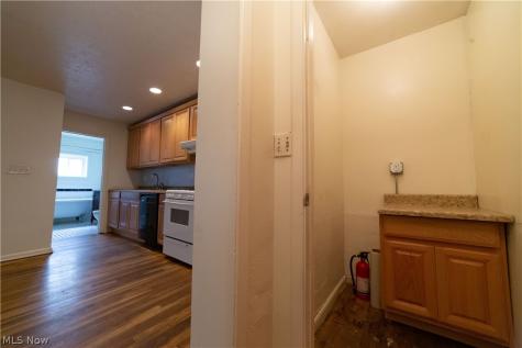 2598 W 10th Street Cleveland OH 44113