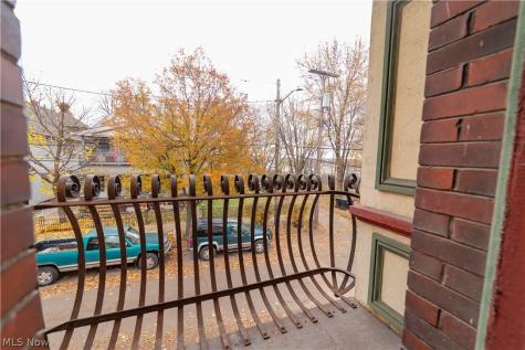 2598 W 10th Street Cleveland OH 44113