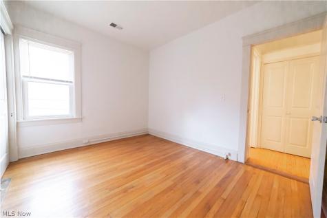 2598 W 10th Street Cleveland OH 44113