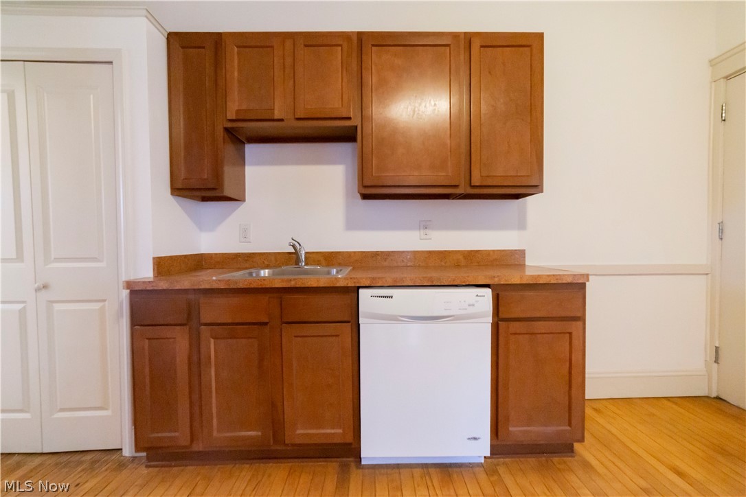2598 W 10th Street Cleveland OH 44113