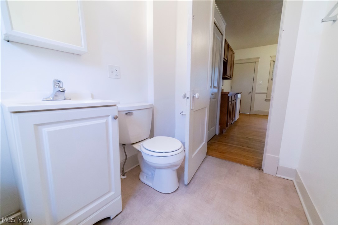 2598 W 10th Street Cleveland OH 44113
