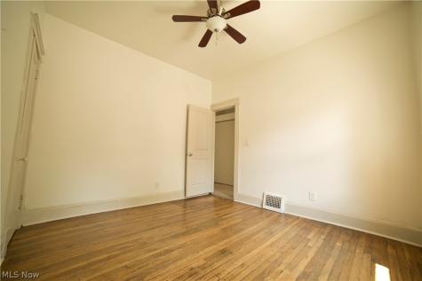 2598 W 10th Street Cleveland OH 44113