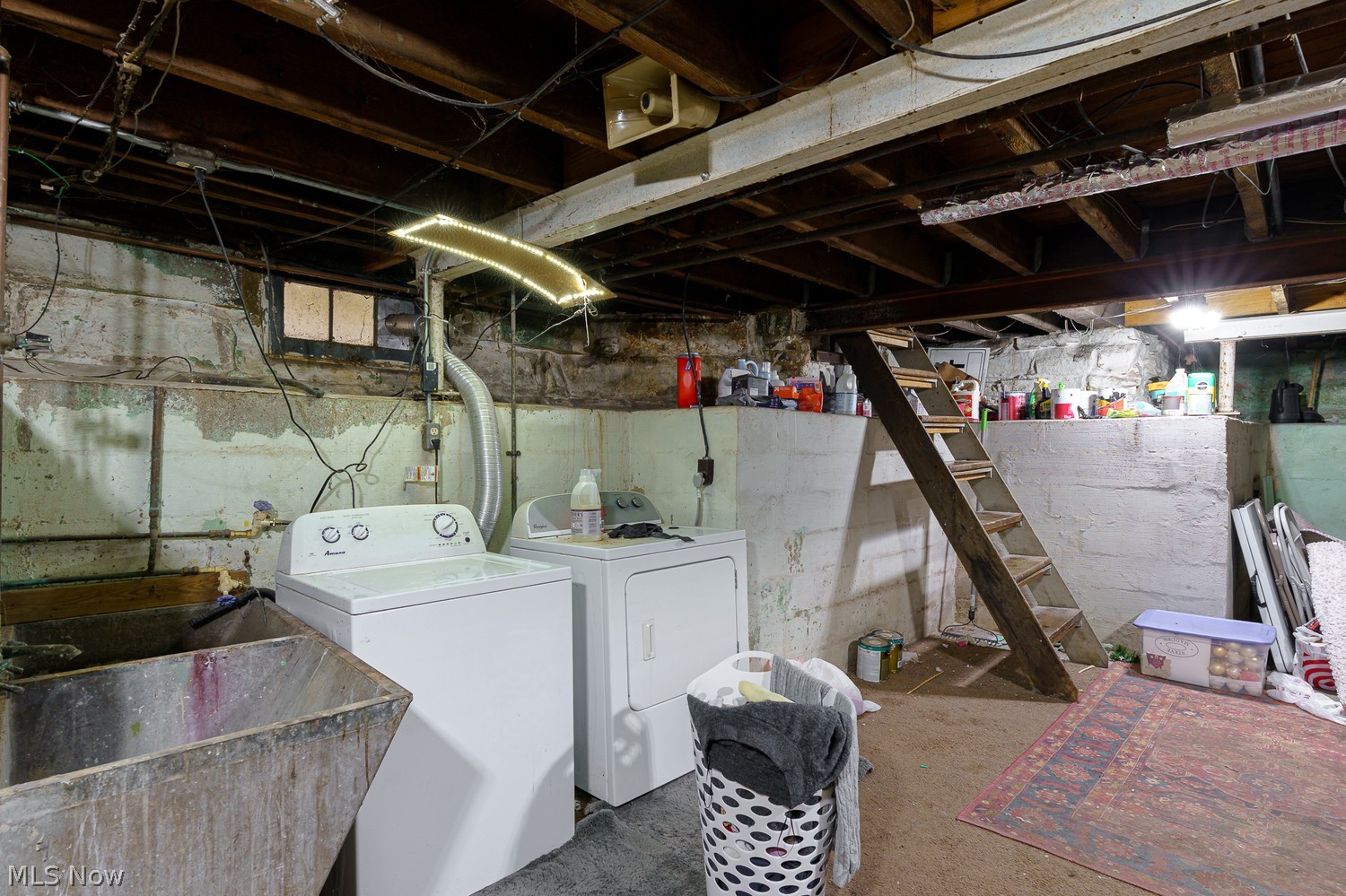 4016 Whitman Avenue Cleveland OH 44113