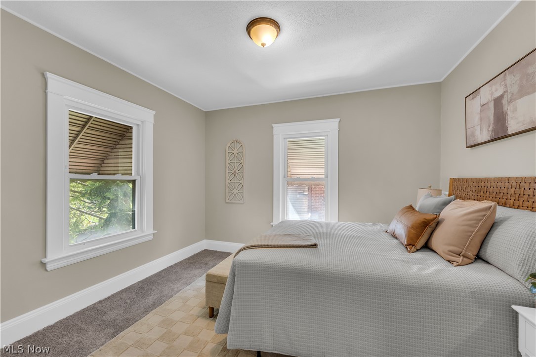 924 E 214th Street Euclid OH 44119