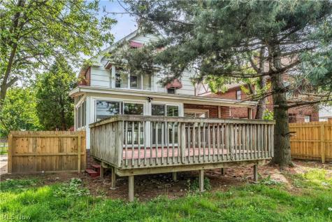 924 E 214th Street Euclid OH 44119
