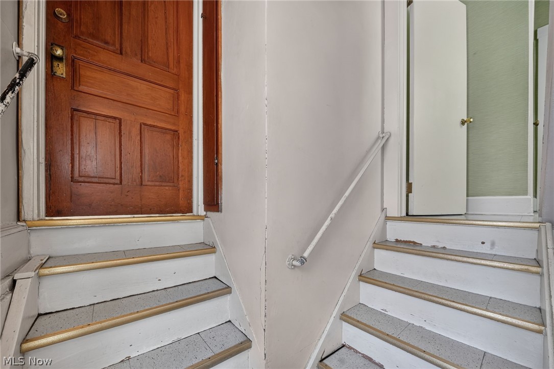 5143 - 5145 Samuel Avenue Ashtabula OH 44004