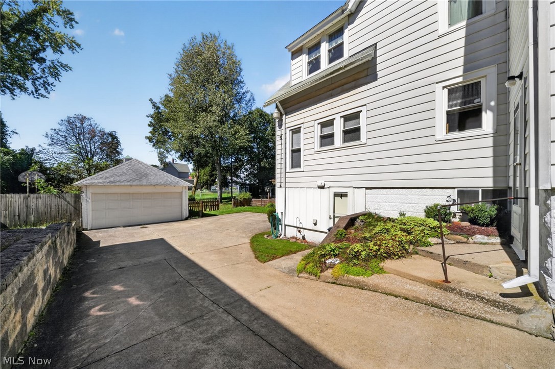 5143 - 5145 Samuel Avenue Ashtabula OH 44004