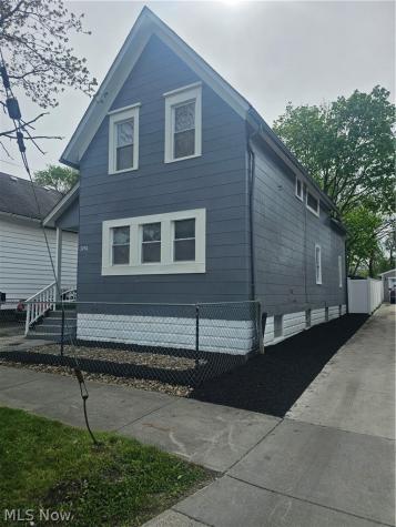 3296 W 44th Street Cleveland OH 44109