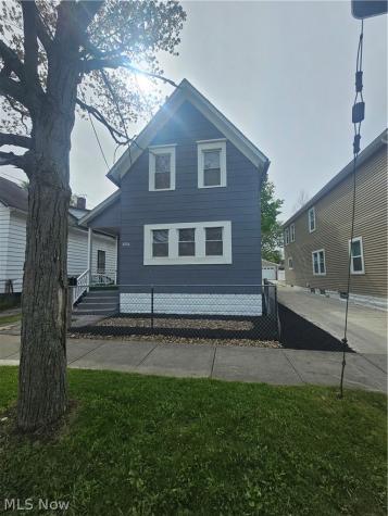 3296 W 44th Street Cleveland OH 44109