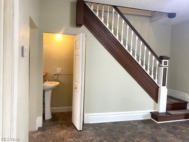204 & 206 Marietta Street Woodsfield OH 43793