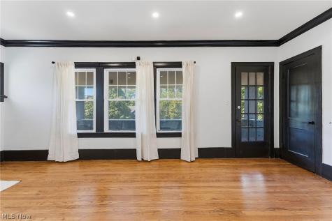 3713 Menlo Road Shaker Heights OH 44120
