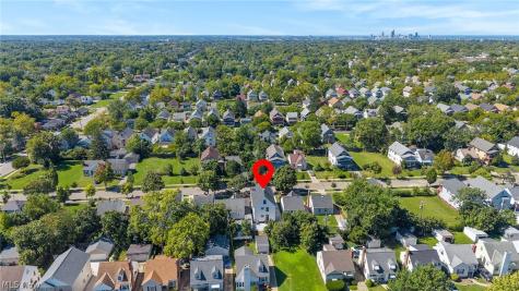 3713 Menlo Road Shaker Heights OH 44120