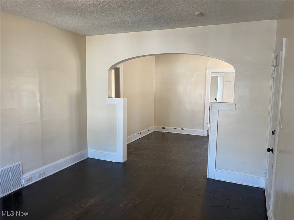 3707 Cecilia Avenue Cleveland OH 44109