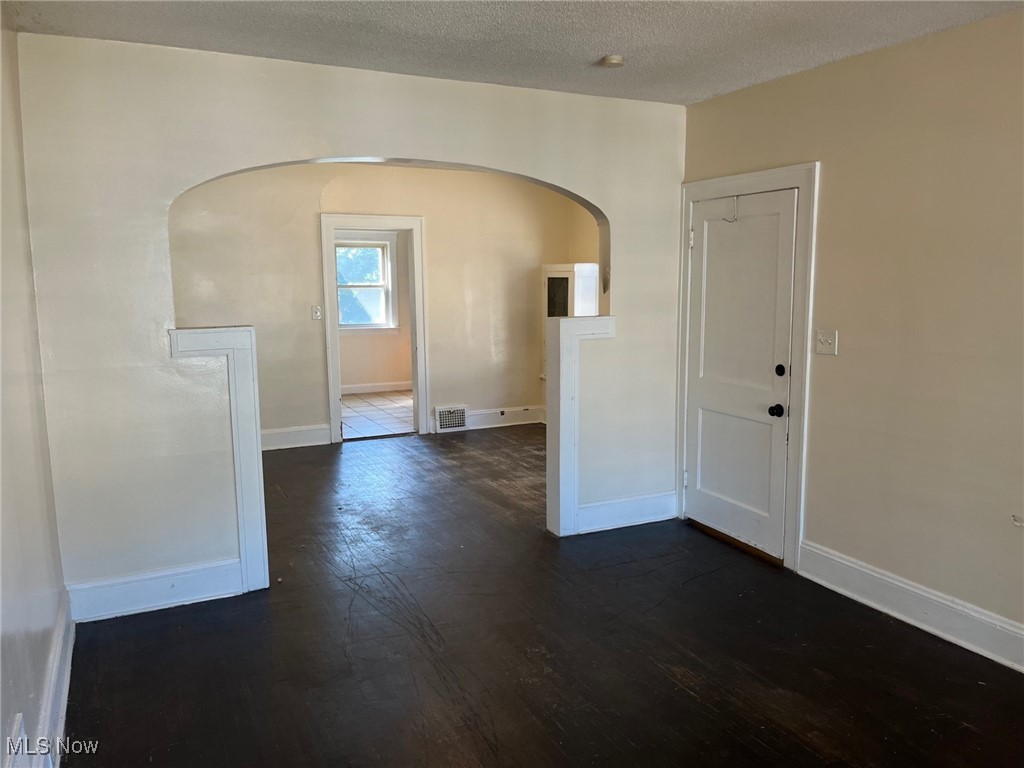 3707 Cecilia Avenue Cleveland OH 44109