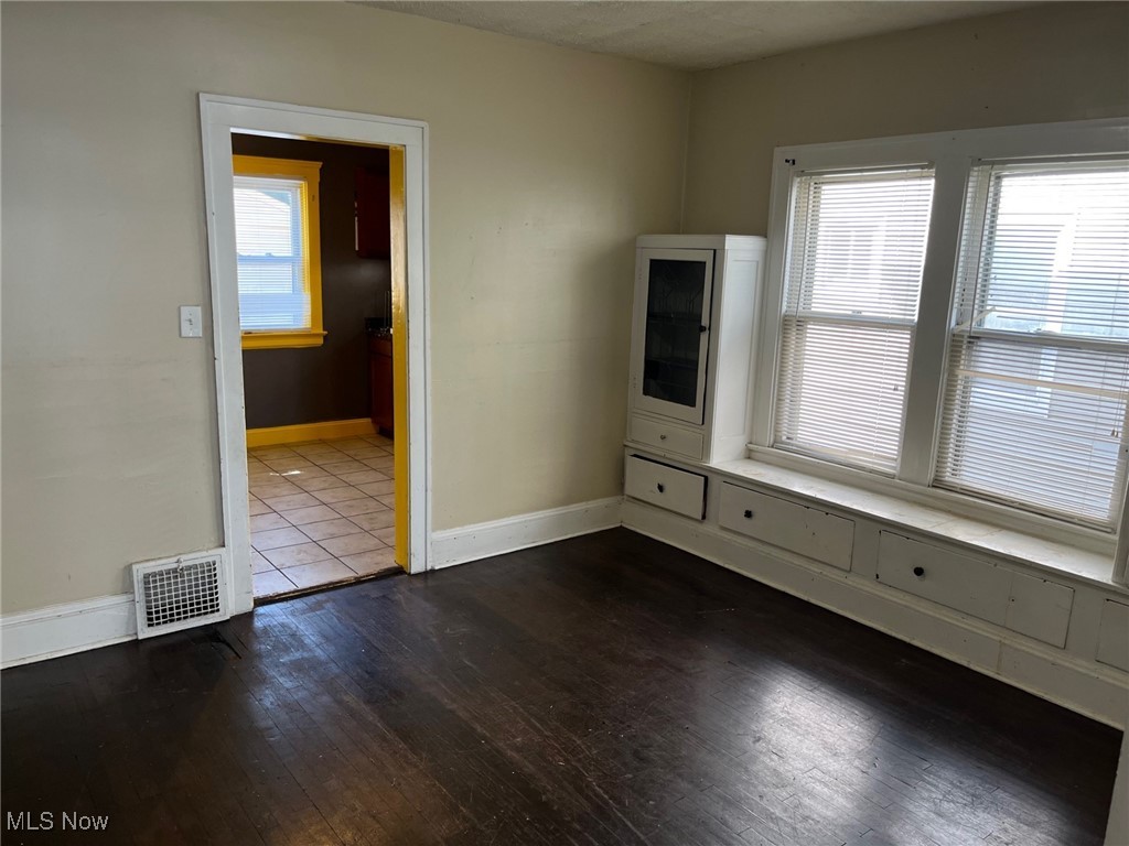 3707 Cecilia Avenue Cleveland OH 44109