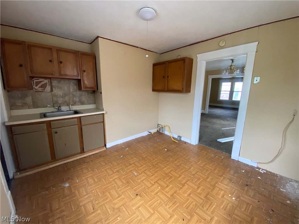 964 Stevenson Road Cleveland OH 44110