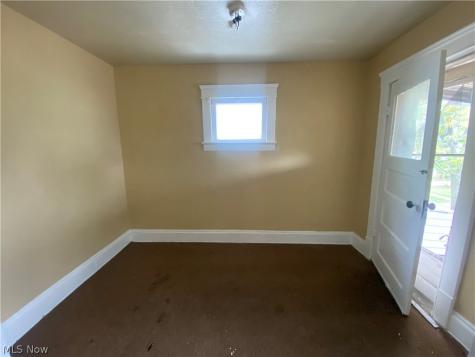 964 Stevenson Road Cleveland OH 44110