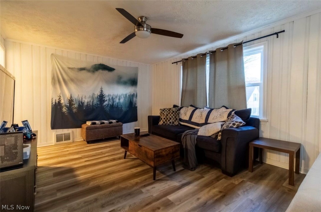 3892 Highland Avenue Shadyside OH 43947