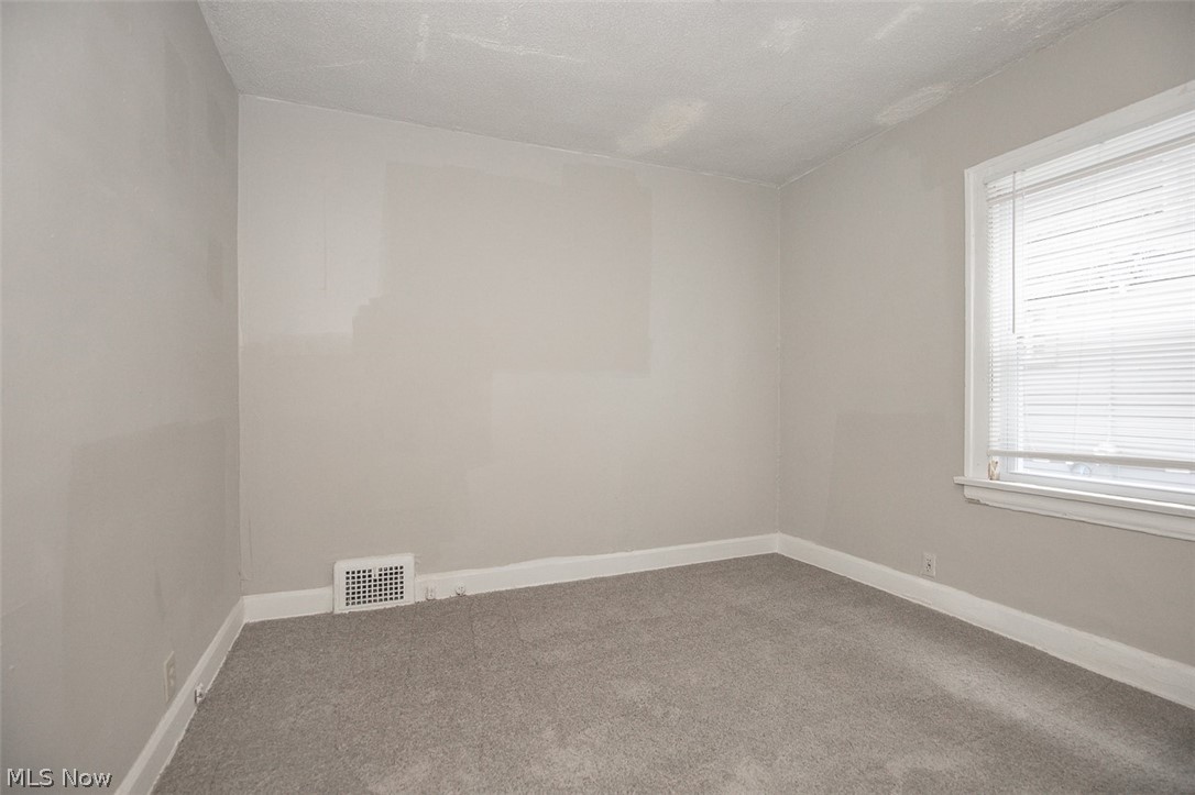 12008 Craven Avenue Cleveland OH 44105