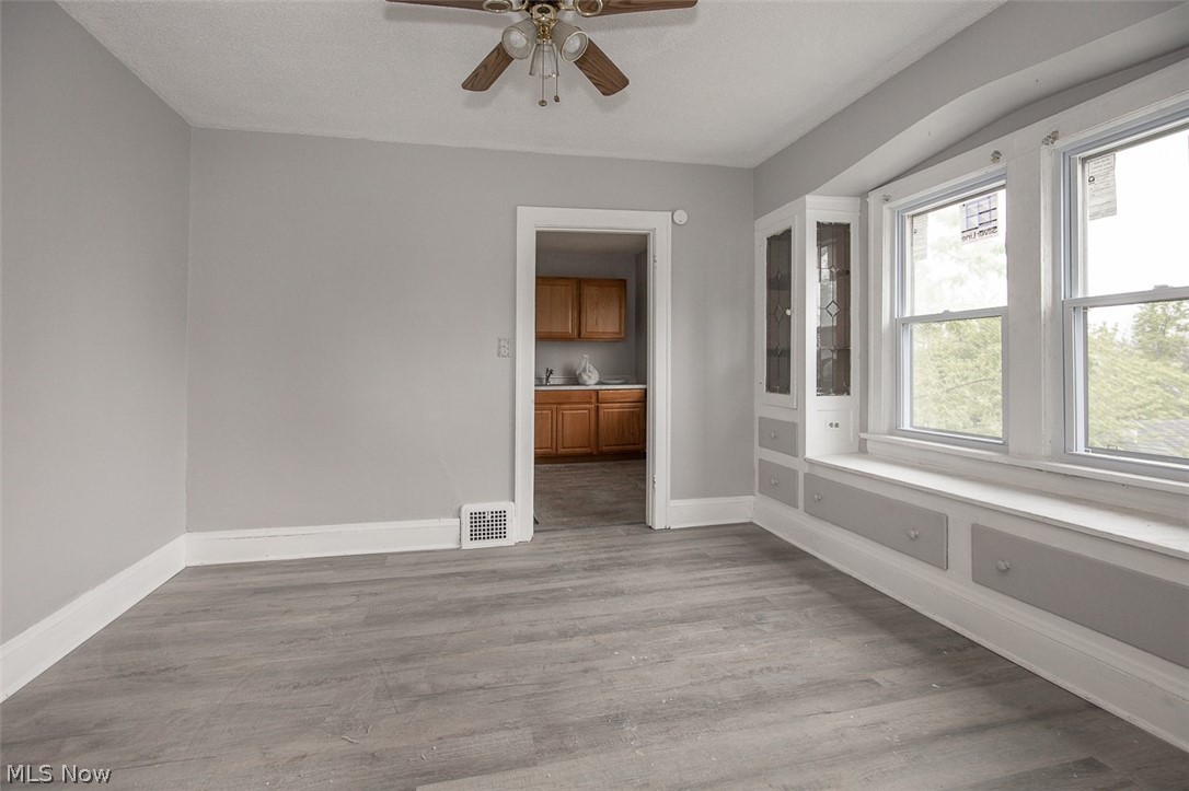 12008 Craven Avenue Cleveland OH 44105