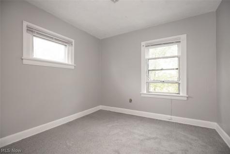 12008 Craven Avenue Cleveland OH 44105