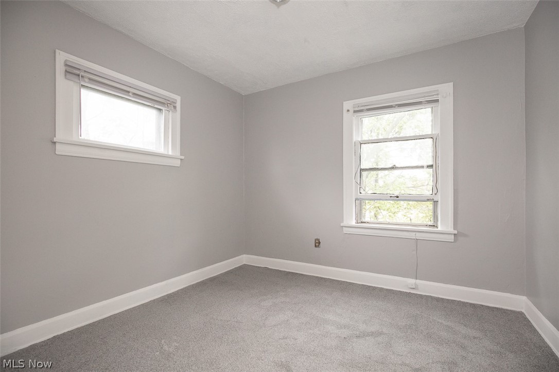 12008 Craven Avenue Cleveland OH 44105