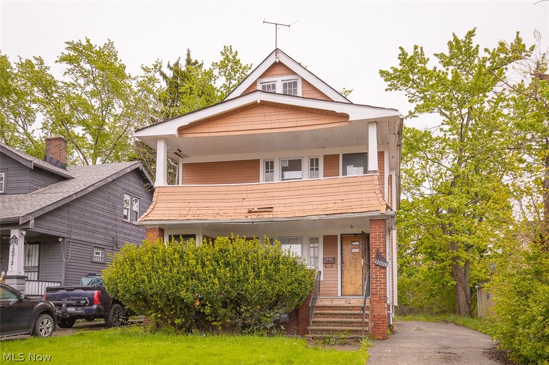 12008 Craven Avenue Cleveland OH 44105