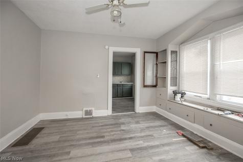 12008 Craven Avenue Cleveland OH 44105