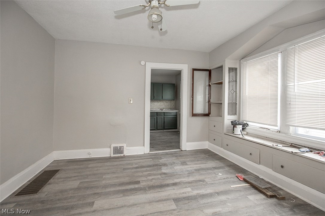 12008 Craven Avenue Cleveland OH 44105