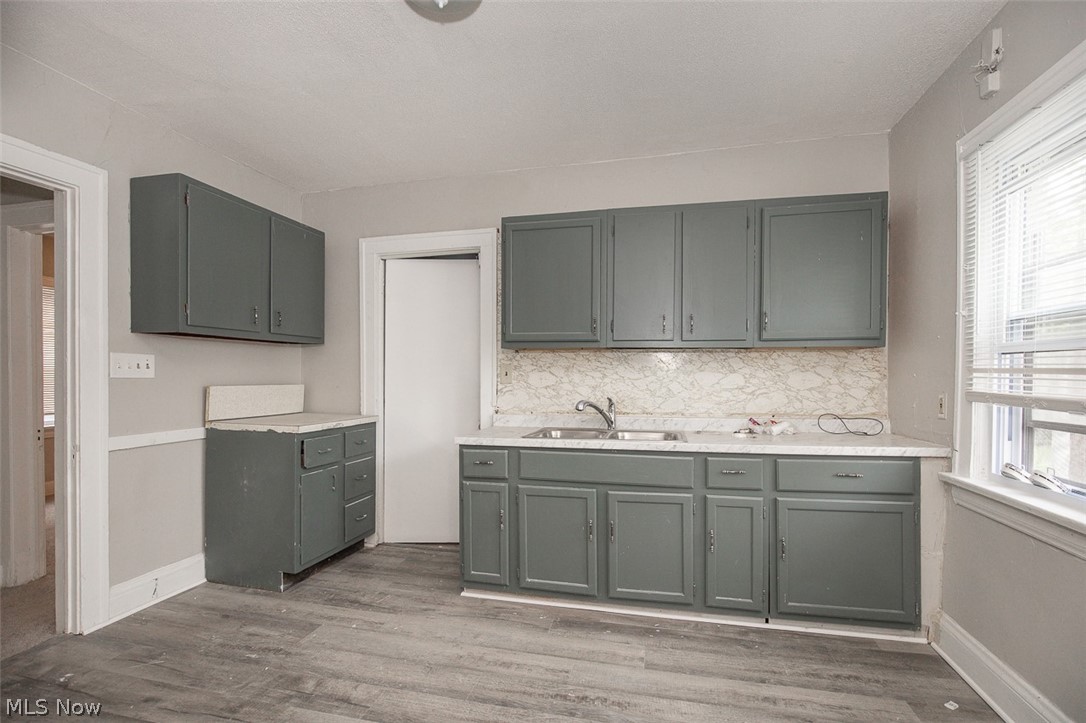 12008 Craven Avenue Cleveland OH 44105