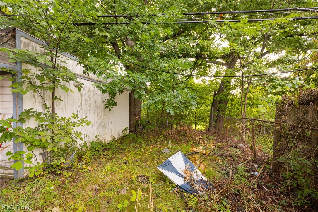 1069 Carlyon Road East Cleveland OH 44112