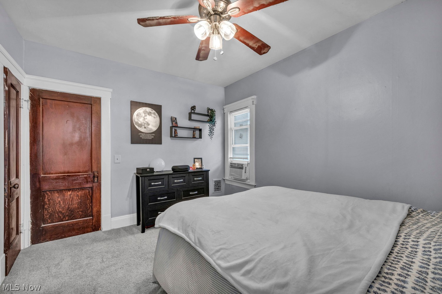 1286 Fry Avenue Lakewood OH 44107