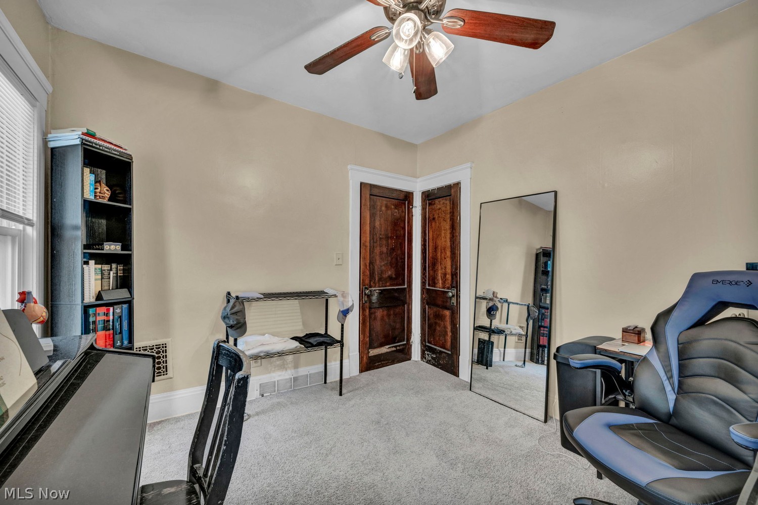 1286 Fry Avenue Lakewood OH 44107