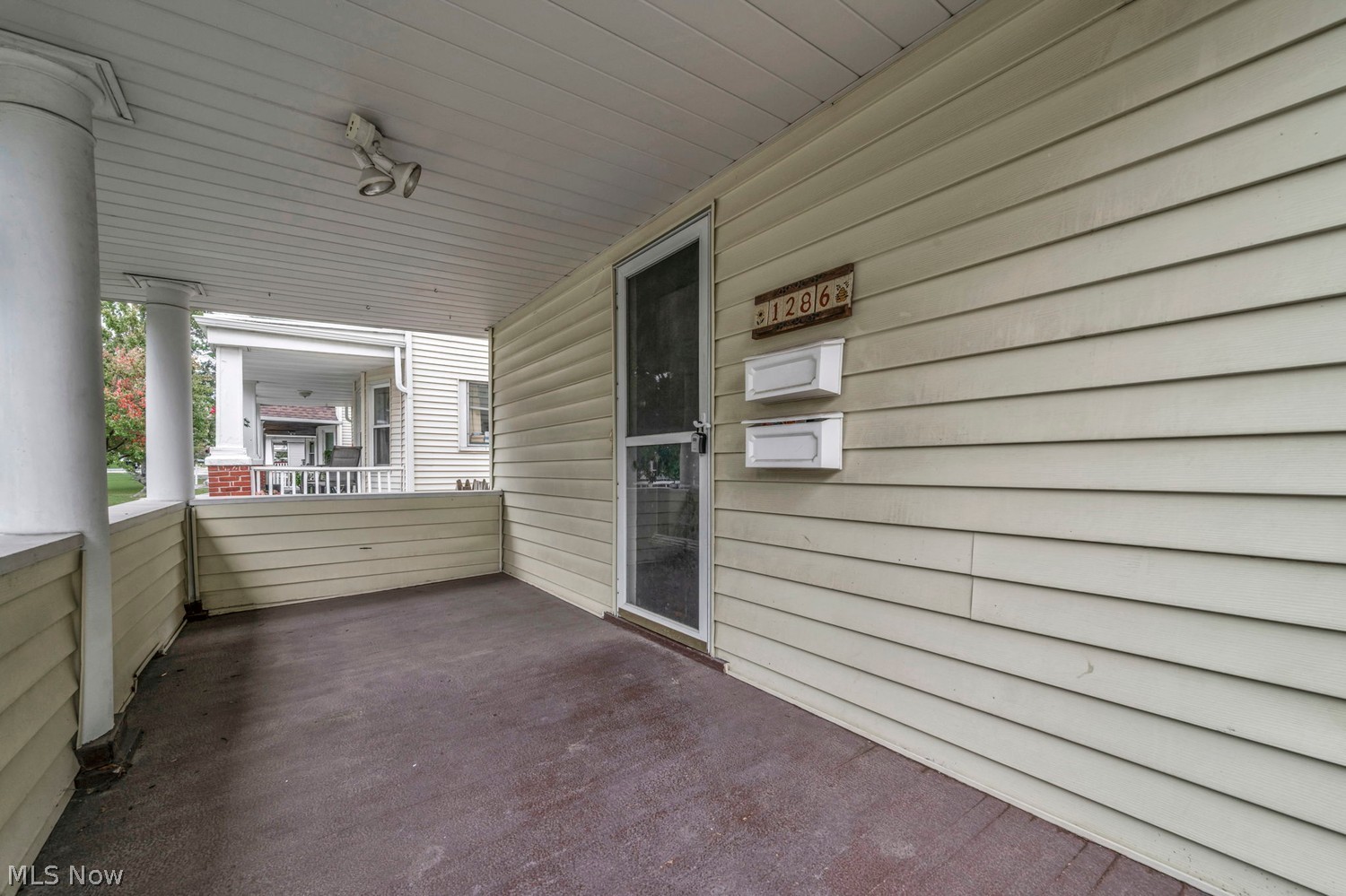 1286 Fry Avenue Lakewood OH 44107