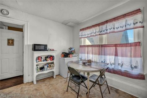 2127 W 100th Street Cleveland OH 44102