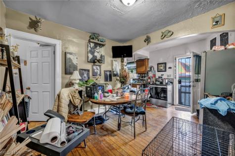 2127 W 100th Street Cleveland OH 44102