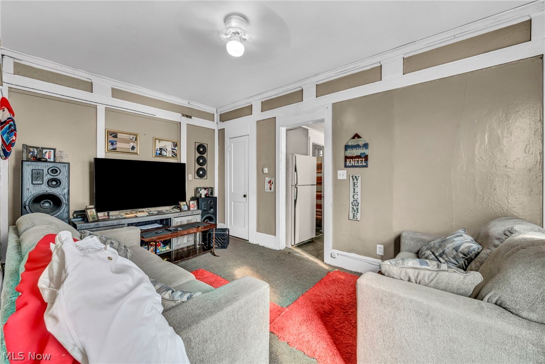 2127 W 100th Street Cleveland OH 44102