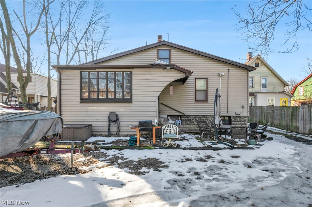 2127 W 100th Street Cleveland OH 44102