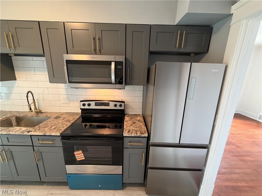 11431 Clifton Boulevard Cleveland OH 44102